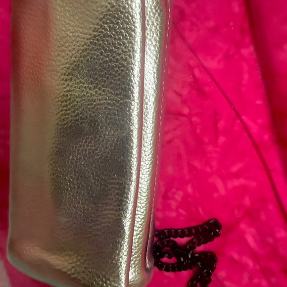 Retro style silver purse clutch with chain - Picture 2 of 9